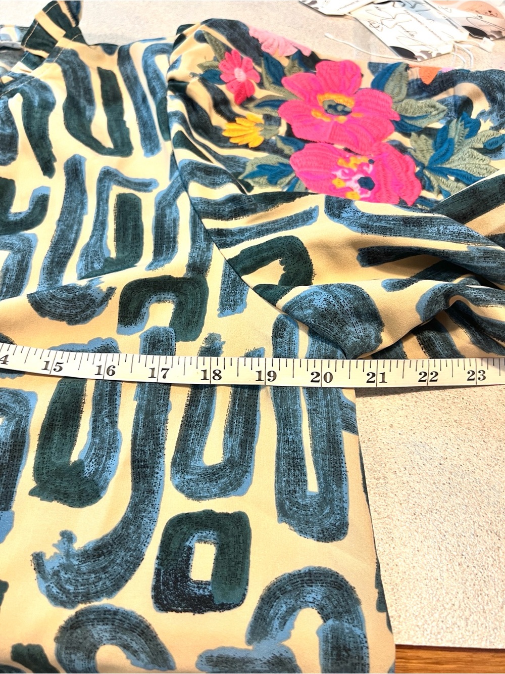 THML Embroidered Puff Sleeve Abstract Coastal Cowgirl Boho Statement Top Size XL - Picture 9 of 10